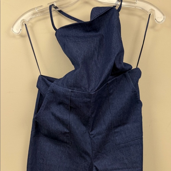 New REVOLVE X SUPERDOWN Stylish Irene Blue Denim open back Jumpsuit small - Picture 6 of 12